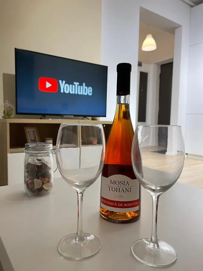 Coral Luxury Apartment Near Presidential Palace Bucharest